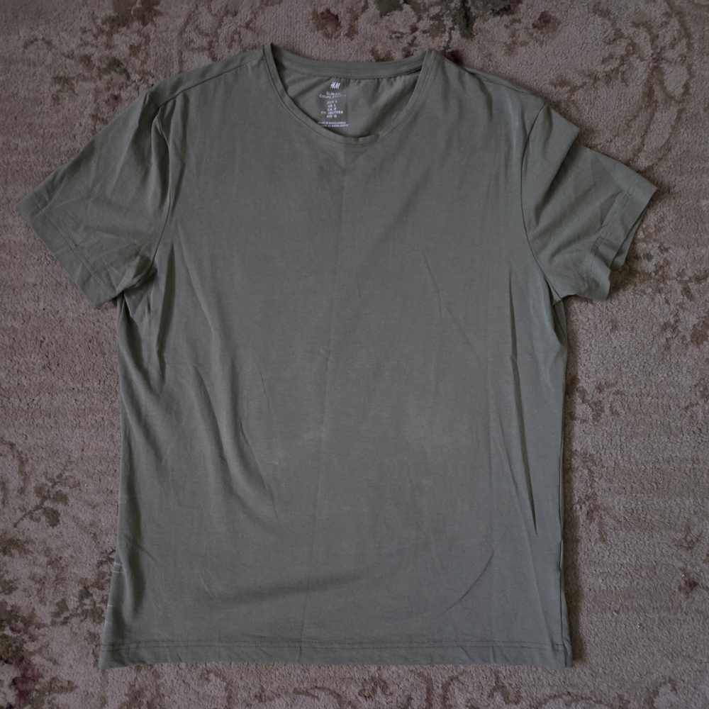 H&M Green Short Sleeve Tee